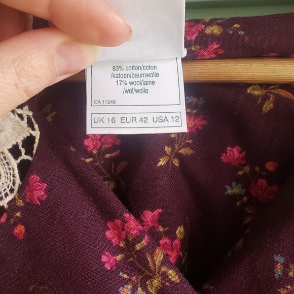 Vintage Laura Ashley Dress~ Maroon - Picture 4 of 4